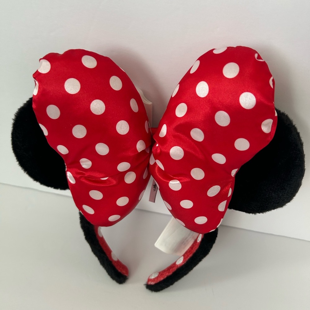 Disney Minnie Mouse polka dot plush ears